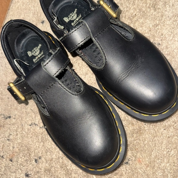 Dr. Martens Shoes - Dr. Martens Polley Womens Slip Resistant Full Grain T Bar Mary Jane